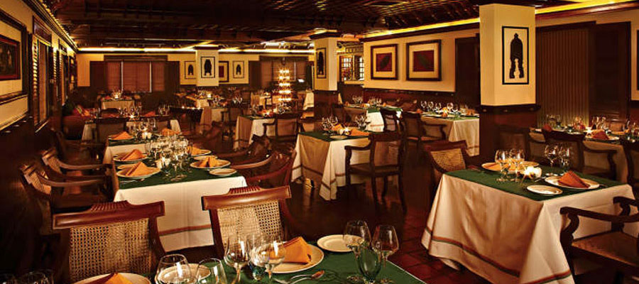 Luxury Dining - Vembanad